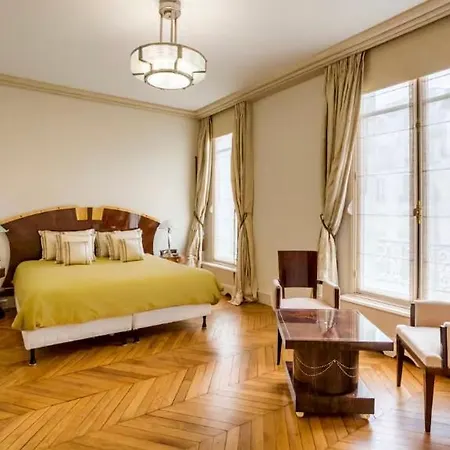 Appartamento Trocadéro, Eiffel Tower, Luxury For 8p