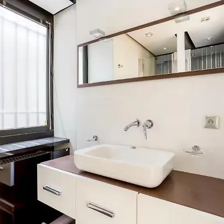 Trocadéro, Eiffel Tower, Luxury For 8p *