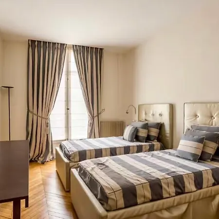 Appartamento Trocadéro, Eiffel Tower, Luxury For 8p