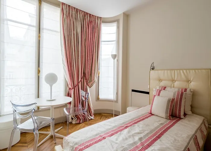 Apartamento W Trocadero, Eiffel Tower, Luxury For 8p *