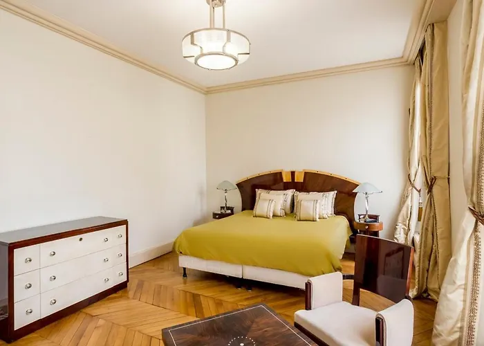 Appartement Trocadéro, Eiffel Tower, Luxury For 8p Paris