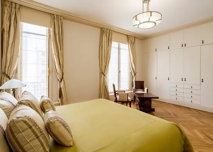 Appartement Trocadéro, Eiffel Tower, Luxury For 8p *