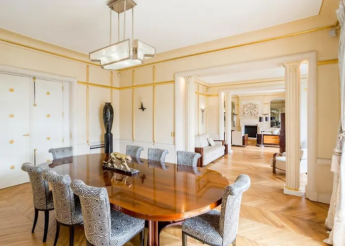 Appartement Trocadéro, Eiffel Tower, Luxury For 8p