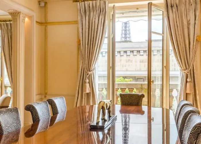 Trocadéro, Eiffel Tower, Luxury For 8p *