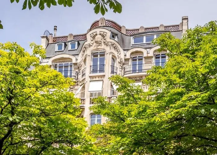 Trocadéro, Eiffel Tower, Luxury For 8p *