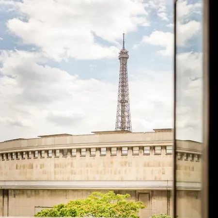Appartement Trocadero, Eiffel Tower, Luxury For 8p Parijs