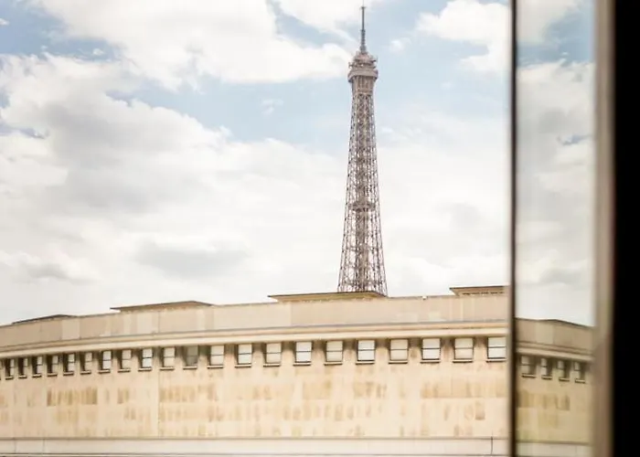 Апартаменты W Trocadero, Eiffel Tower, Luxury For 8p Париж