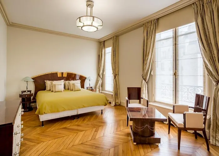 W Trocadero, Eiffel Tower, Luxury For 8p Апартаменты